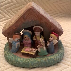 Vintage Christmas/Religious/Holiday Decor Nativity Scene, Great Condition!